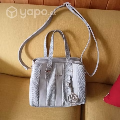 Muchas carteras lindas - Imagen 4