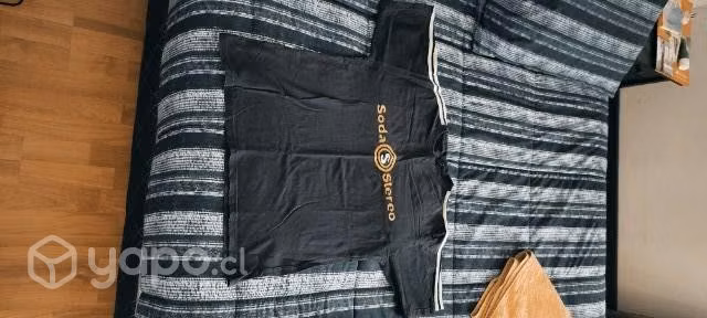 Polera Soda Stereo
