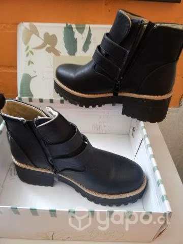 Botines negros talla 35 - Imagen 2