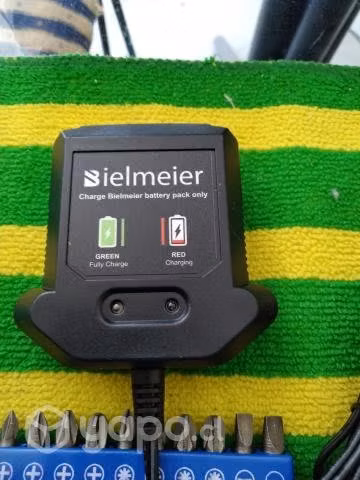 Taladro Inalambrico 20 v bateria litio + accesorio