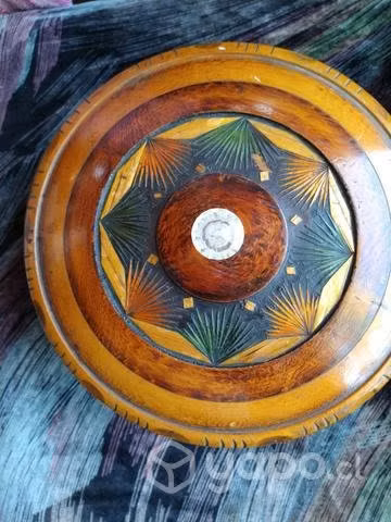 Antigua y hermosa caja de madera.vintage