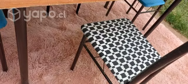 Lote comedor 4 sillas hermoso
