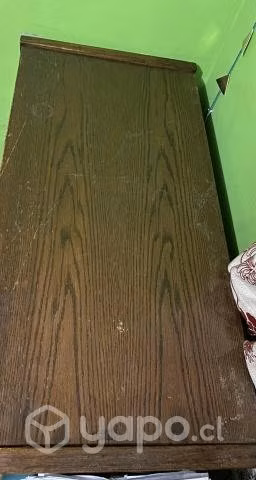 Escritorio de madera