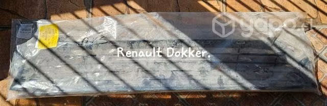 Rejilla parachoques Dokker nueva original.