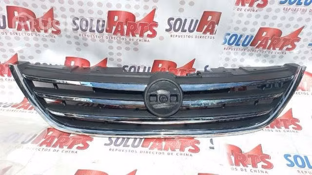DFM Dongfeng S50 mascara frontal (con detalle)