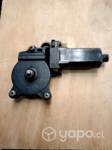 Motor alzavidrios terracan / h1