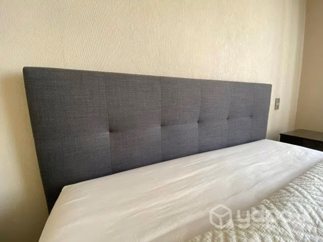Respaldo cama 2 plazas + 2 veladores rosen