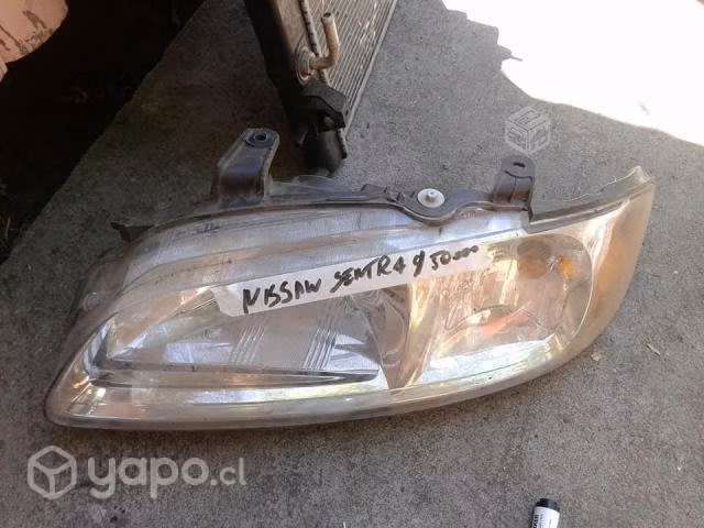 Optico lh nissan sentra 2008