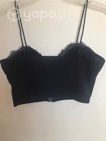 Polera crop negro - Imagen 2