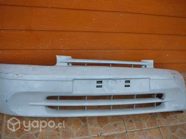 Parachoque delantero renault kangoo 2005
