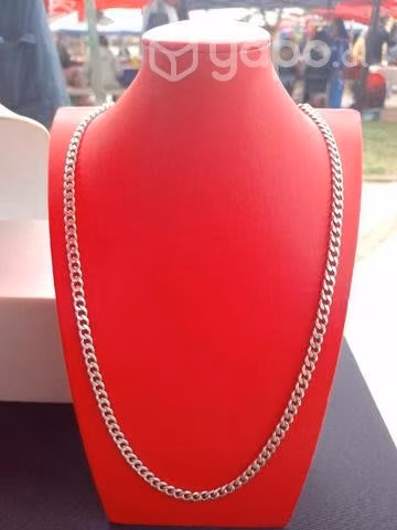 Cadena de plata