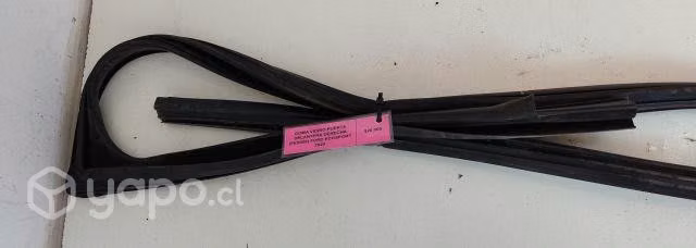 Goma Vidrio Puerta Delantera Derecha (FES050) Ford