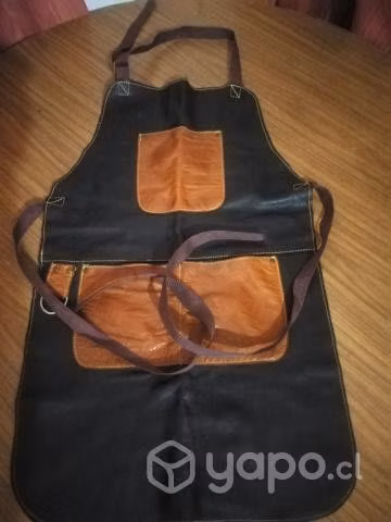 pechera de cuero