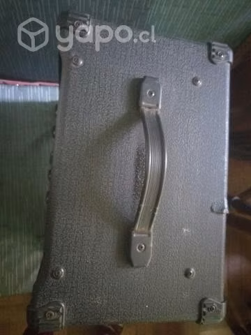 Amplificador Washburn 35W /25W (para reparar)