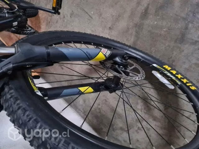 Mtb gt avalanche aro 26 - Imagen 3