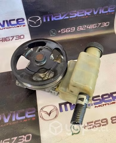 Bomba de dirección hidráulica Mazda Cx7