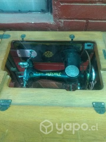 Máquina antigua de cocer