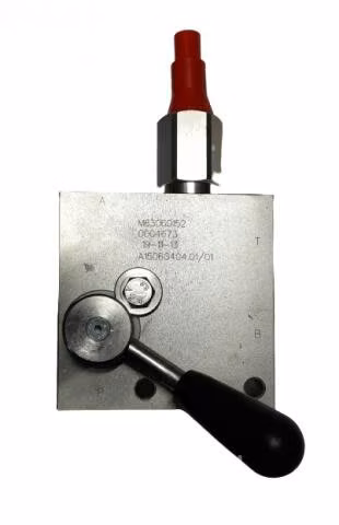 Derivadora de flujo 4 vias, palfinger pn m63060152