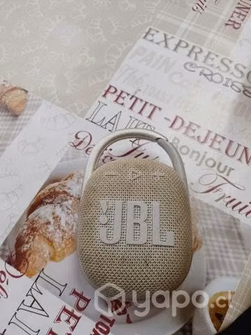 Parlante JBL Clip 4