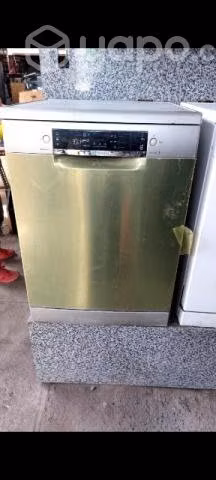 Lavavajilla bosch 13 cubiertos poco uso