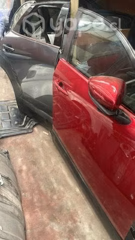 Puerta mazda cx30