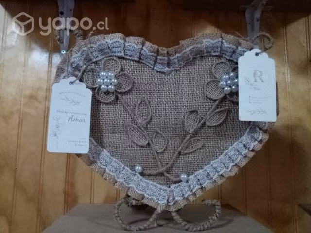 Hermosos diseños en arpillera.