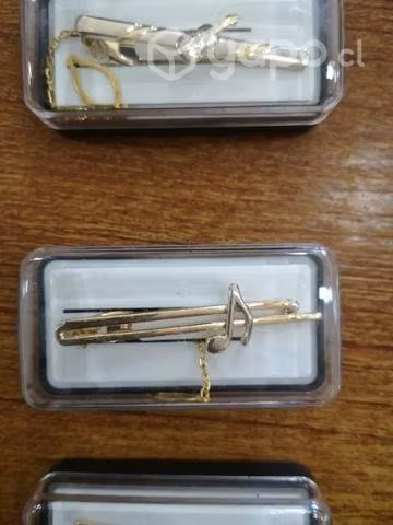 Prendedores de corbata con diseño 2