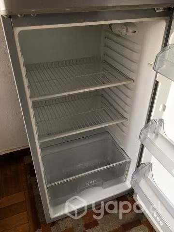 DAEWOO Refrigerador FD-250S 250 lt