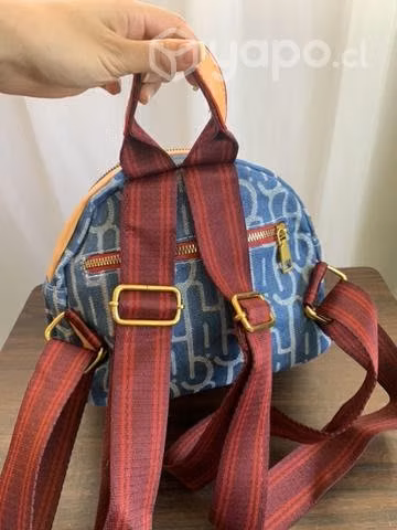 Bolcito y mochila nuevos