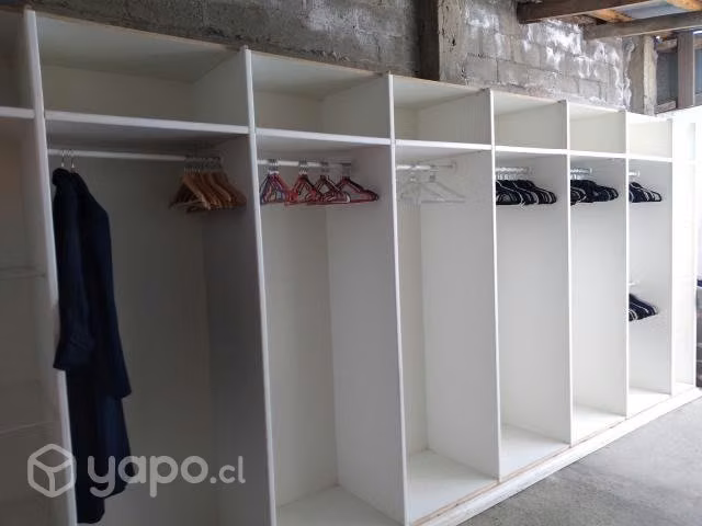 Mueble modular exhibición ropa para tienda o bouti