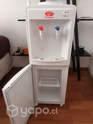 Dispensador para agua fria y caliente con frigobar