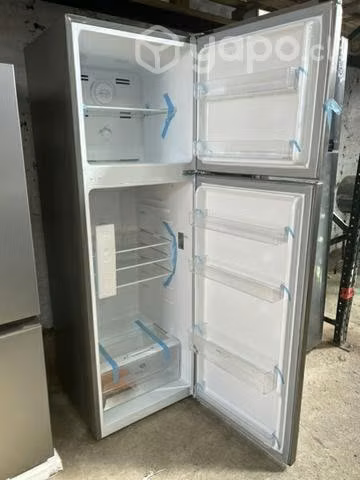Refrigerador No Frost Top Mount freezer 251 l