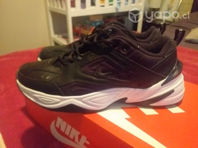Nike tekno