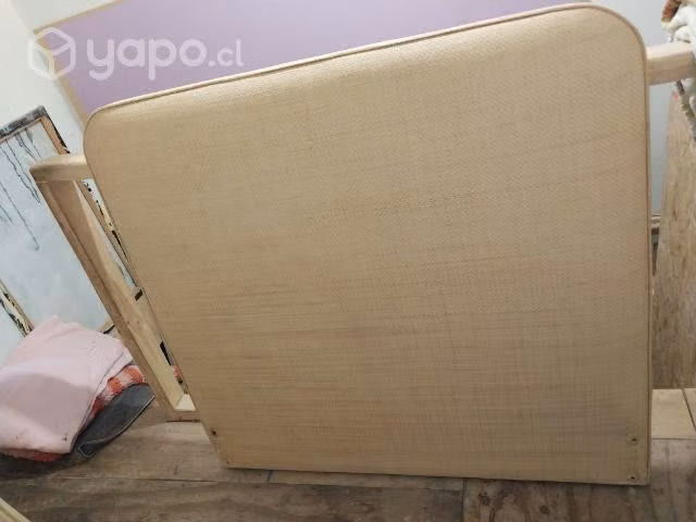 Respaldos de cama americanas
