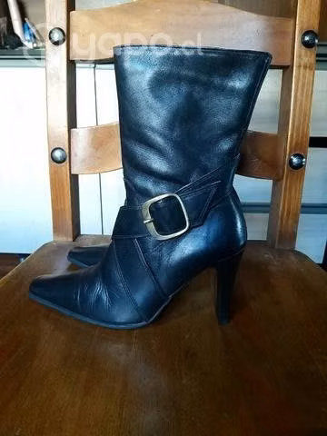 Lindas Botas de Cuero Caprice - Imagen 2