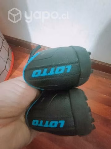 Zapatillas baby fútbol niño talla 27