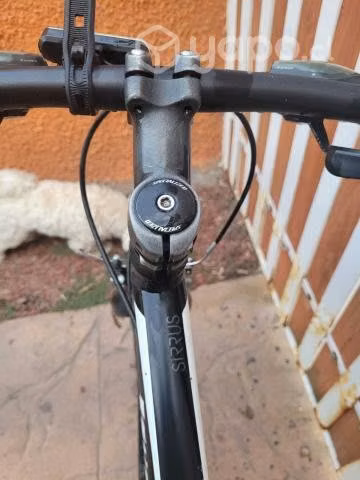 Bicicleta urbana Specialized Sirrus