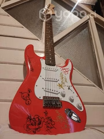 Guitarra Squier por Fender