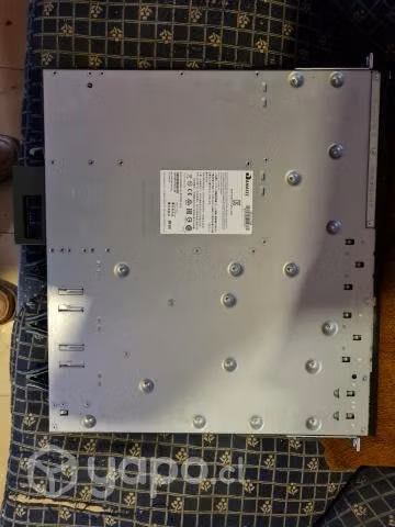 Switch Cisco Catalyst 3650 24