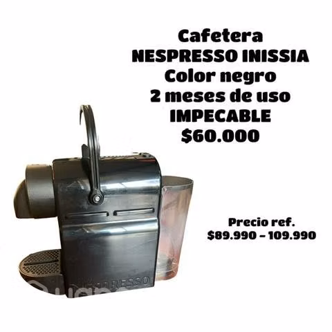 Cafetera NESPRESSO INISSIA D40