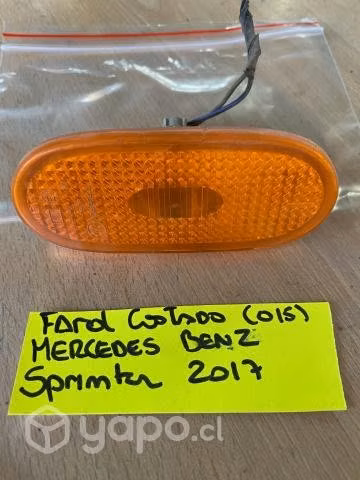Farol costado A049044 (015) Mercedes Benz