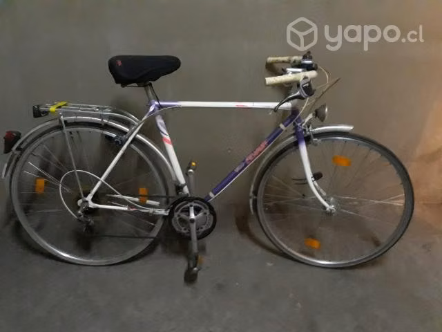 Bicicleta alemana marca "Schauff". De paseo