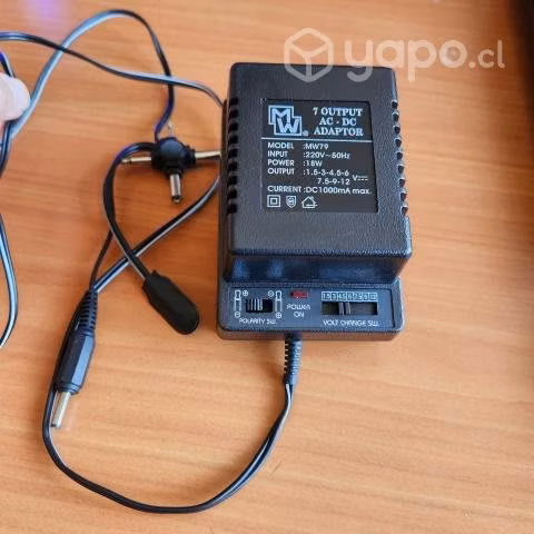 Adaptador de AC a DC de 7 salidas