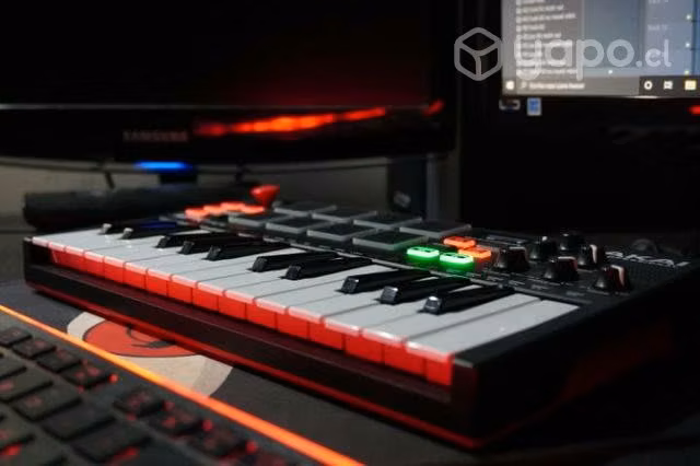 Akai MPK Mini play - Imagen 2