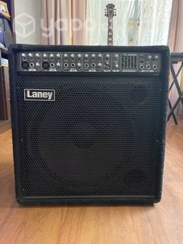Amplificador Laney 300 watts