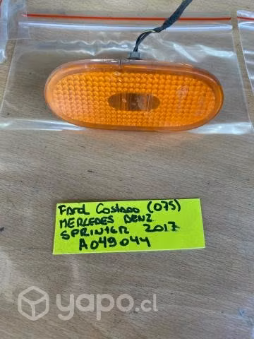 Farol costado A049044 (075) Mercedes Benz
