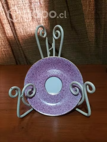 Pequeño plato con sello