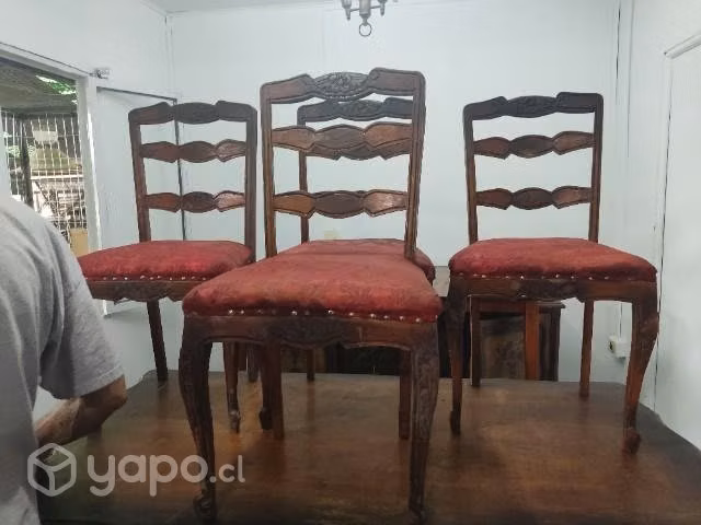 Comedor antigüo deal para restaurar.