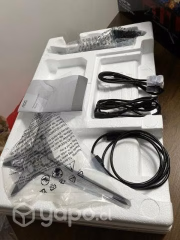 Monitor AOC