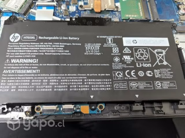HP 250 G7 en desarme - Imagen 3